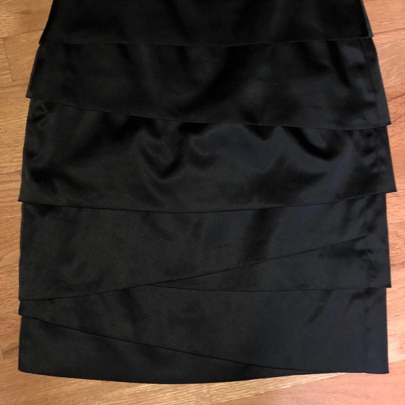 White House | Black Market Formal Strapless Dress - Picture 3 of 8